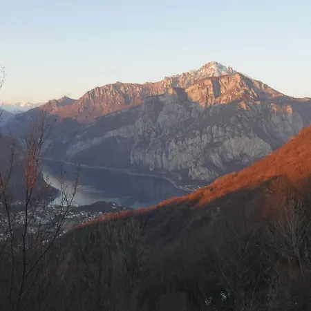 The Lake House Vakantiehuis Calolziocorte